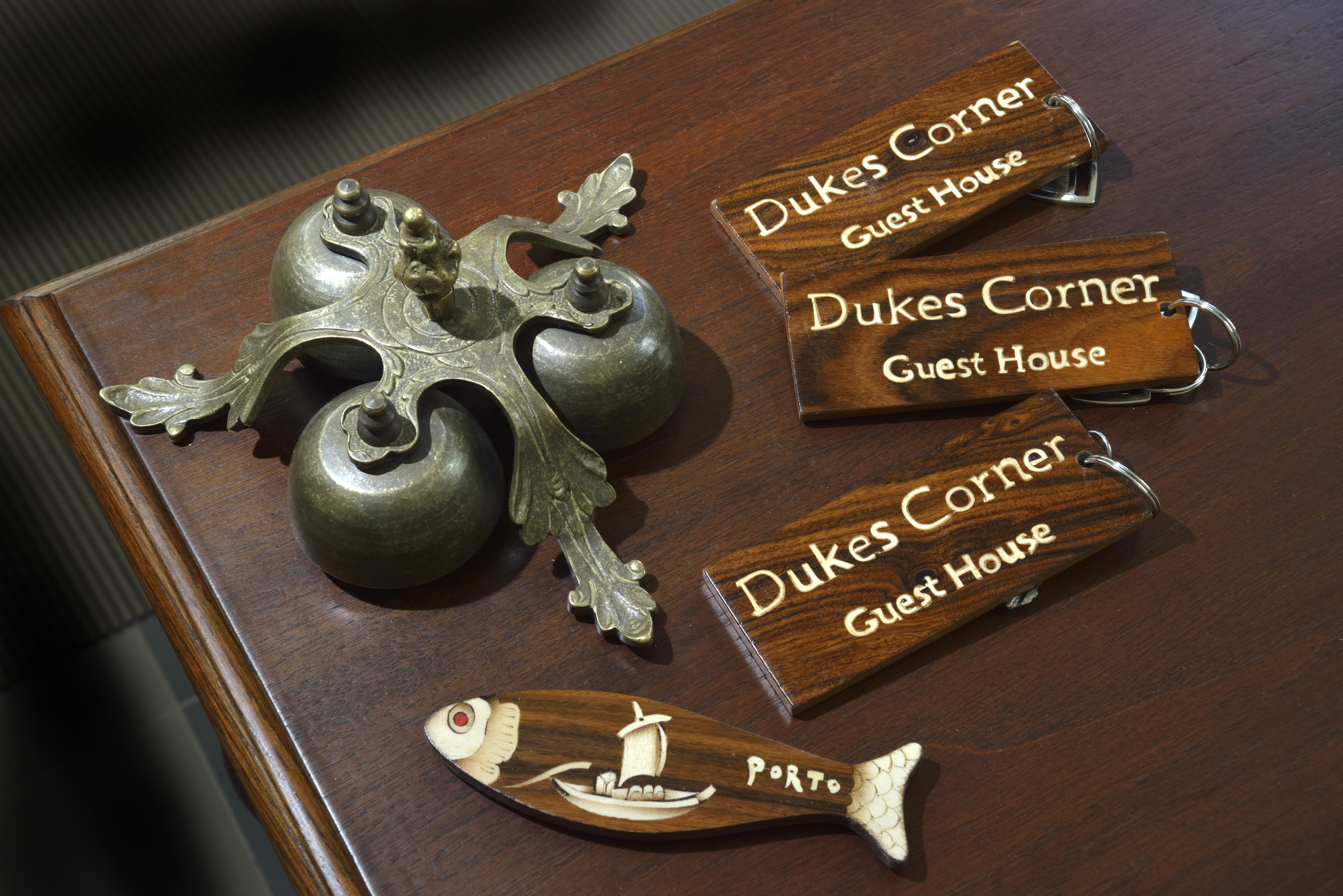 Dukes Corner Guest House Porto Exterior photo